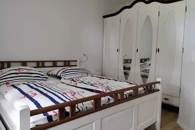 Image de Core-serviced apartment directly on the small dike for up to 5 people