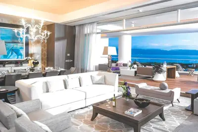 Image de Dazzling Luxury of Grand Luxxe 4 Bedroom Residence! ! ! Thanksgiving week booking!