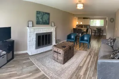 Image de Dimmick Cozy Retreat 3 Bed 1 Bath - Sleeps 6