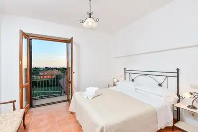 Image de Appartement de vacances Santa Maria di Castellabate pour 1 - 6 personnes avec 3 chambres Ă coucher -