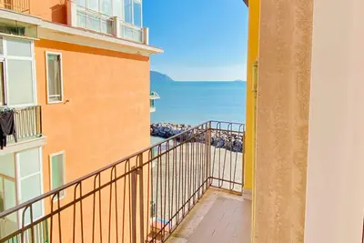 Image de New Apt x3 5m from the beach! Balcony Sea View