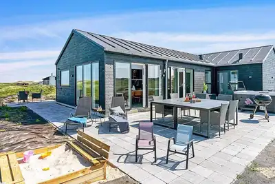 Image de Maison de vacances pour 10 a Løkken