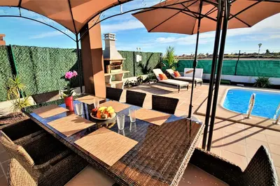 Image de New Listing! ! ! Tropicana Beautiful exclusive Villa with pool