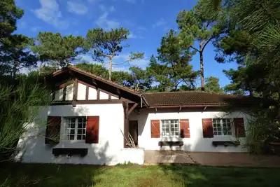 Image de Villa Calme entre Océan et Lac - 8 Pers - 4 Ch - Terrasse - Bbq - Jardin - Biscarrosse Plage