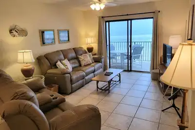 Image de 214 - Easy access to beach 2 bedroom oceanfront