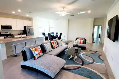 Image de Pet Friendly 3 Beds+2 Baths+2 car garage in Lakewood National Golf Club