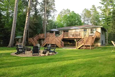 Image de Waterfront, dog-friendly home with dock, kayaks, amazing view, game room, & Ac