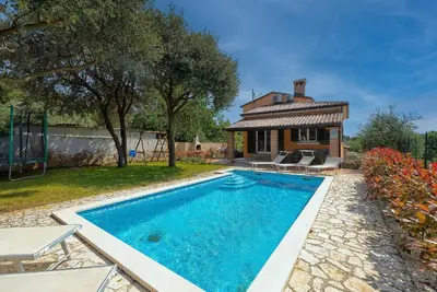 Image de Maison de vacances Medulin pour 1 - 8 personnes avec 4 chambres à coucher - Maison de vacances