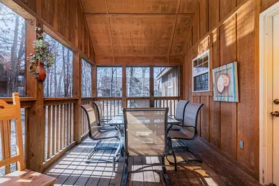 Image de Dog-Friendly Lodge, Open Floorplan, Mins to Silver Dollar City, Golf, Pools