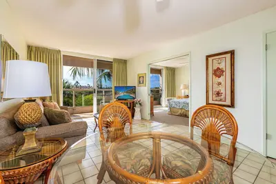 Image de Maui Banyan #H-405 Partial Ocean View, Great Location, Near Kam Ii Beach