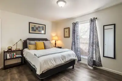 Image de Amazing Sandia Foothills Retreat Offering Hiking, Biking, and Stunning Views