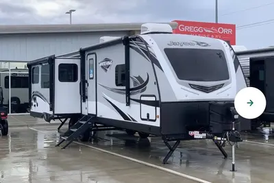 Image de Farmhouse Camper For Rent
