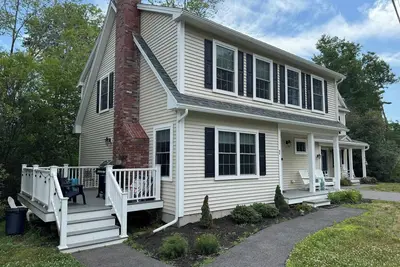 Image de New townhome close to beaches