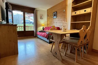 Image de Appartement cosy avec balcon, au pied des pistes, piscine, parking, à Flumet