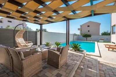 Maison confortable à Biograd na Moru.