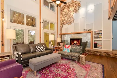 Image de Rhapsody on Fall River by Estes Park Homes