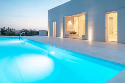 Image de The White Cube - Villa with pool in front of the nature reserve of Vendicari