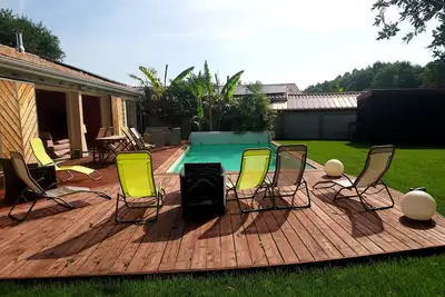 Image de Maison individuelle, piscine chauffée, proximité plage, lac et forêt