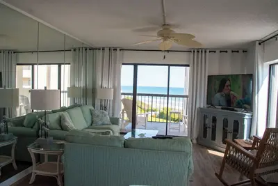 Image de See the Waves Crashing! 7 Night Min. In Season, 3 Night Min. Off Season