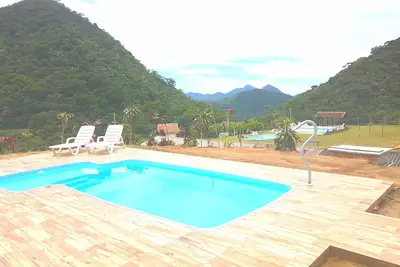 Image de Casa 5 Suítes, Piscina e Churrasqueira Privativas em Teresópolis