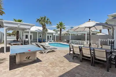Image de Across Beach, Pool, Pool Table, Ping Pong, Golf Cart Rental, Amazing Yard, 7 Br