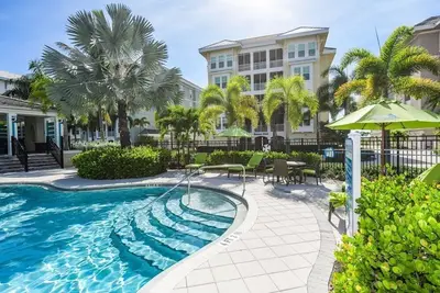 Image de Sunset Margarita - Luxury 2br Condo Near Anna Maria w/ Pool, Bikes & Beach