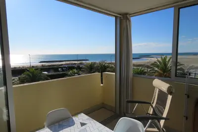 T2 à Sète, 30m², Vue Mer, Parking Privé