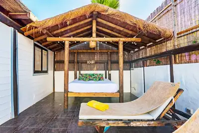 Image de Charmant et confortable : Eco Lodge, piscine, Wifi, parc, à côté d'une plage de sable