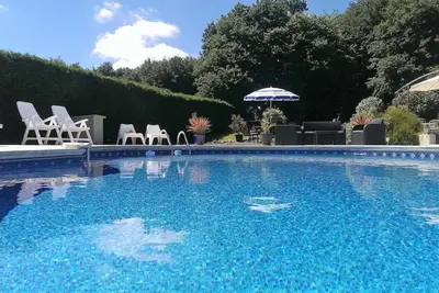 Image de Maroux Vian (Hirondelle) Luxury country cottages