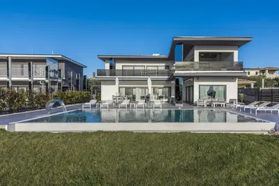 Image de Luxury Villa Aurum with Pool