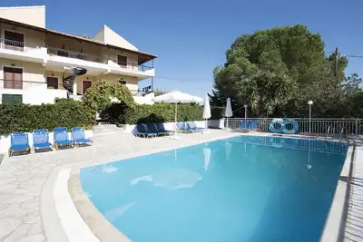 Image de Cochelli Villas (Lower Floor)