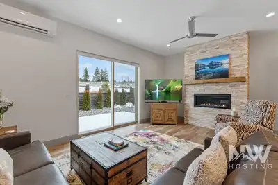 Image de Riverstone Home—7 Min Walk to Beach, Half Block to Trail, Enjoy Cruiser Bikes for Relaxing Rides!