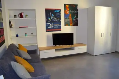 Image de new studio apartment sauro \"Orange\"