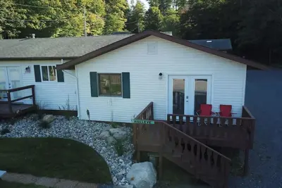 Image de Lakelure Cottages - Walleye