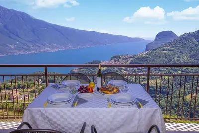 Image de Residence Bellevue 8, Tremosine, Italy