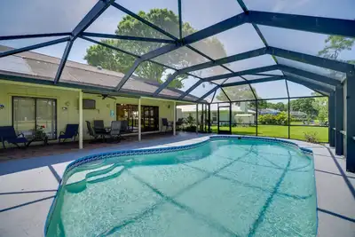 Image de Lakewood Park Retreat on Fairway - 4 Mi to Beach!