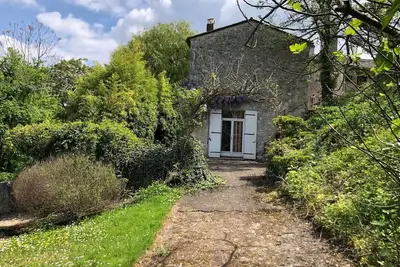 Image de Maison de campagne avec piscine et vue panoramique