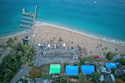 Cocoloba Deluxe 1- Beach front casita steps from the beach and Popular Beach Bar