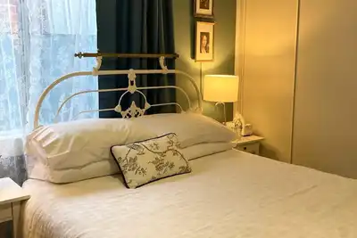 Image de La Maison Rose - a French style garden retreat in the heart of Wangaratta