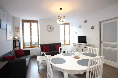 Image de Bel Appartement T3 avec Wifi et Parking, Résidence de Standing, 300m des Thermes au Mont-Dore