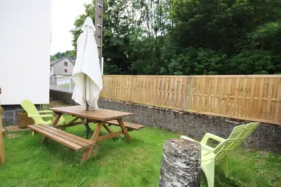Image de T2 cosy avec jardin, proche centre, chien accepté