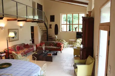 Image de Mas provençal style Loft, Mont Ventoux, spacieux, confort, piscine, 8 pers