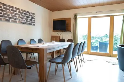 Lake Lodge - Terrace - Lake View Lodges by we rent