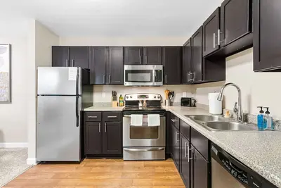 Image de Kasa | Inviting 2bd, Near Notre Dame | South Bend