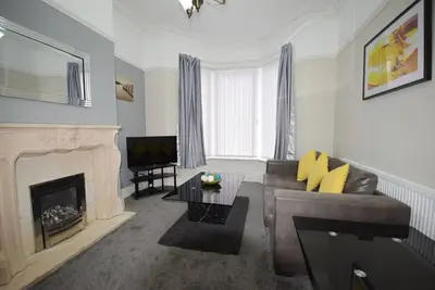 Image de The Retreat - Beautifully refurbished and spacious, 4 bedroom property