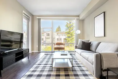 Image de Sunlit Mountain View 2br w/ Pool, Gym, Bbq, by Blueground