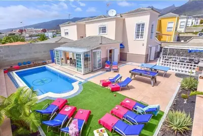 Image de Villa Teide Sol with heated pool and air conditioning, Playa Fañabe, Costa Adeje