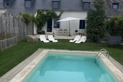 Image de Villa lumineuse et tout confort- piscine privée et chauffée à 300m de la plage