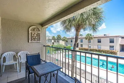 Image de Poolside Bliss, Beachside Charm! 3-Min walk to Indian Shores Beach!