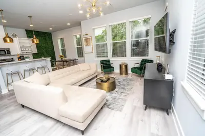 Image de Entire Luxury Townhome |Nrg| Med Center| Downtown